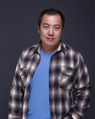 来一段男人操女人的逼影视表演部部主任、表演教师
